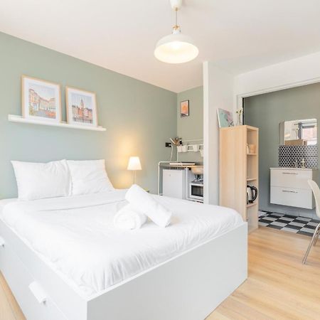 Vieux Lille : Equipped Studio Luaran gambar